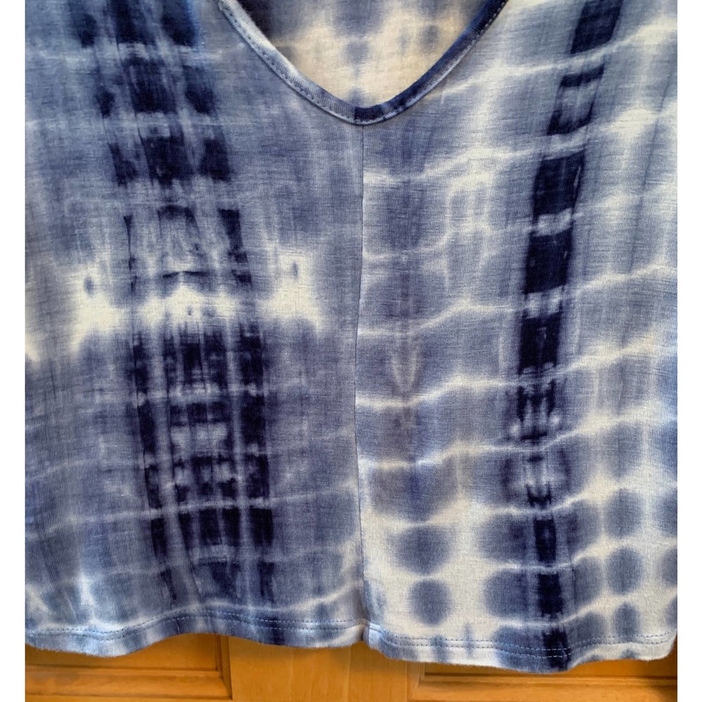 *K235 Whisper Women's Scoop Neck Medium Tie Dye Stretch Long Sleeve Crop Top - Picture 5 of 9